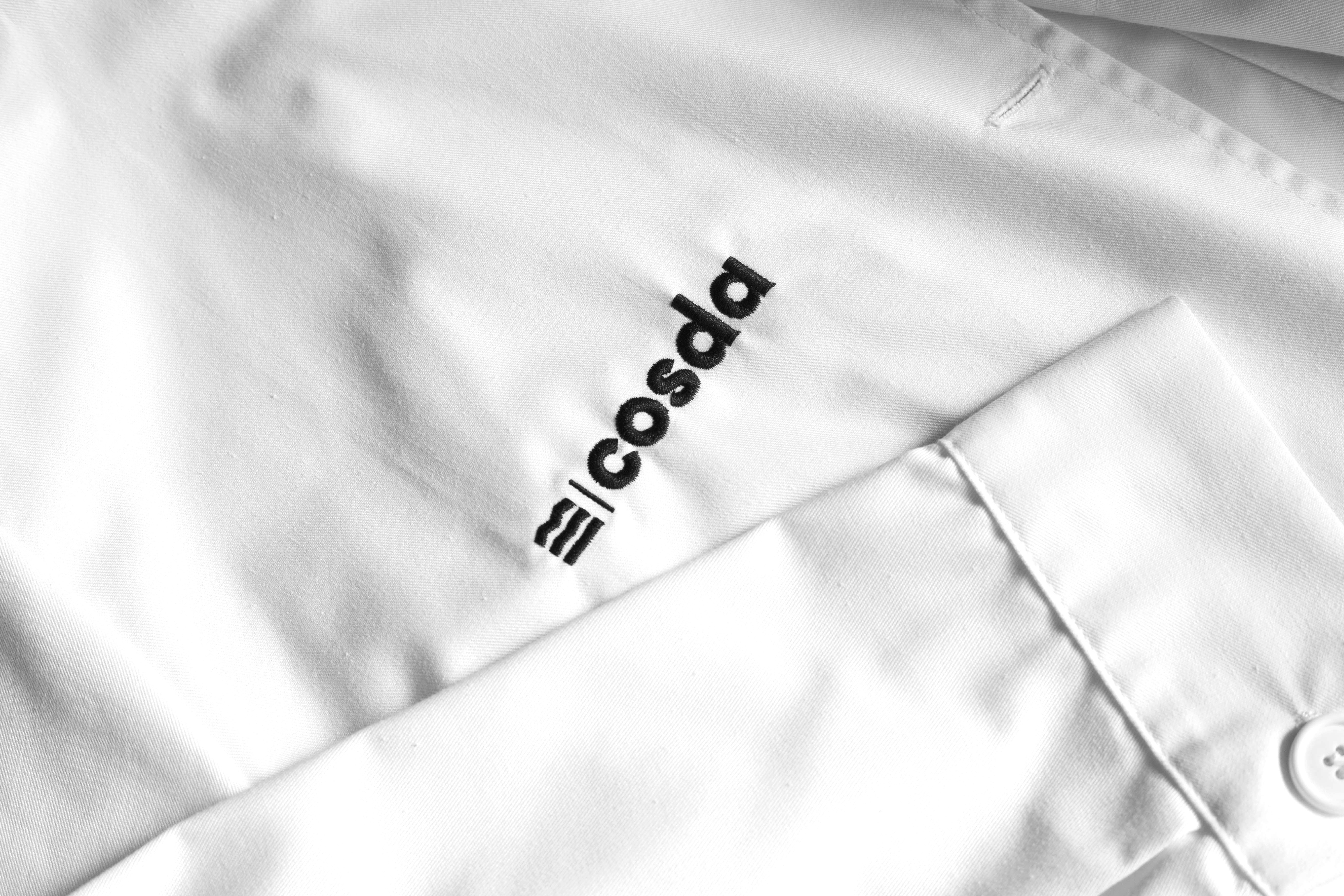 Diseño uniforme para escuela de hostelería y turismo Costa de Azahar