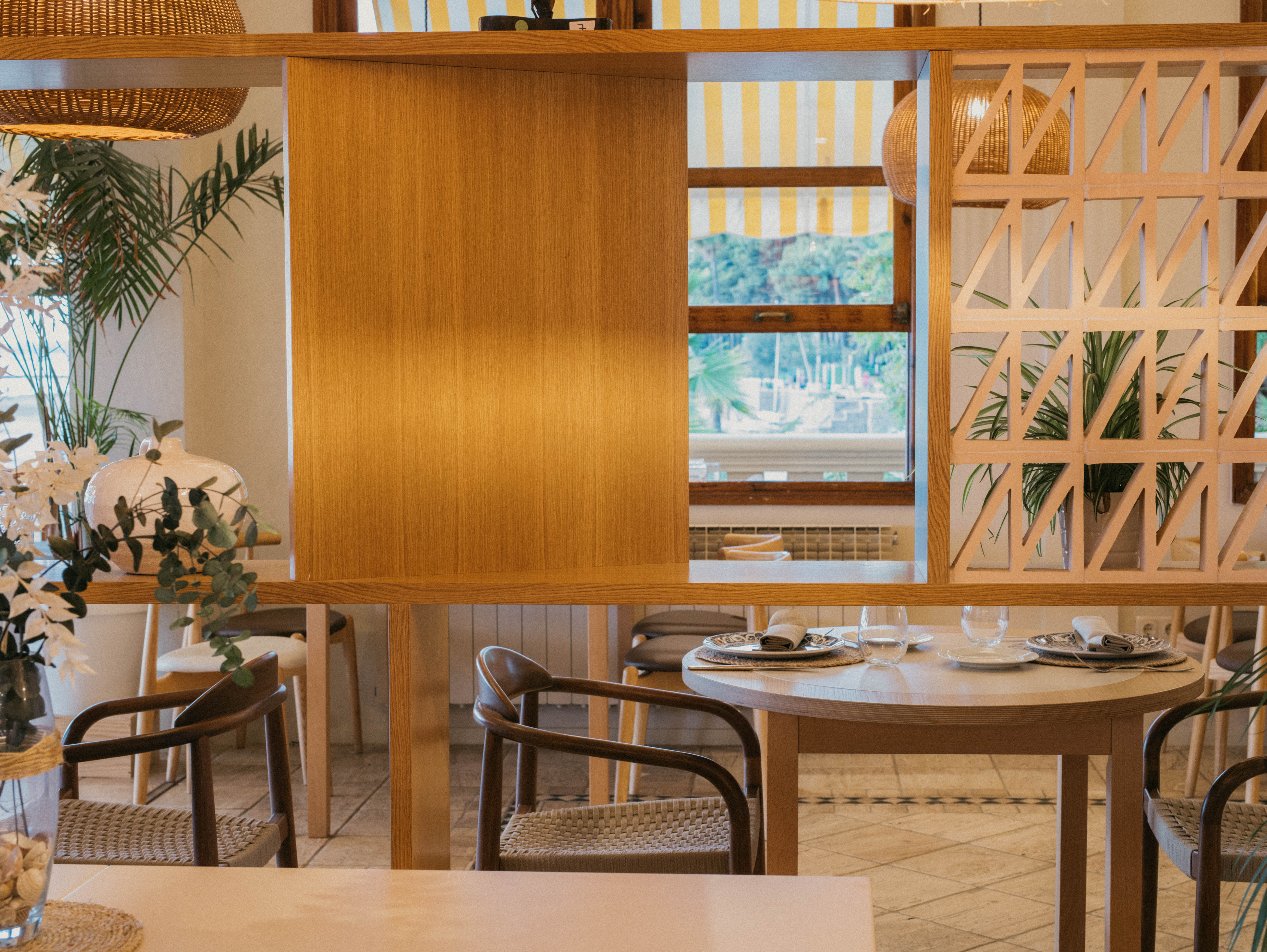 Interiorismo restaurante Amar