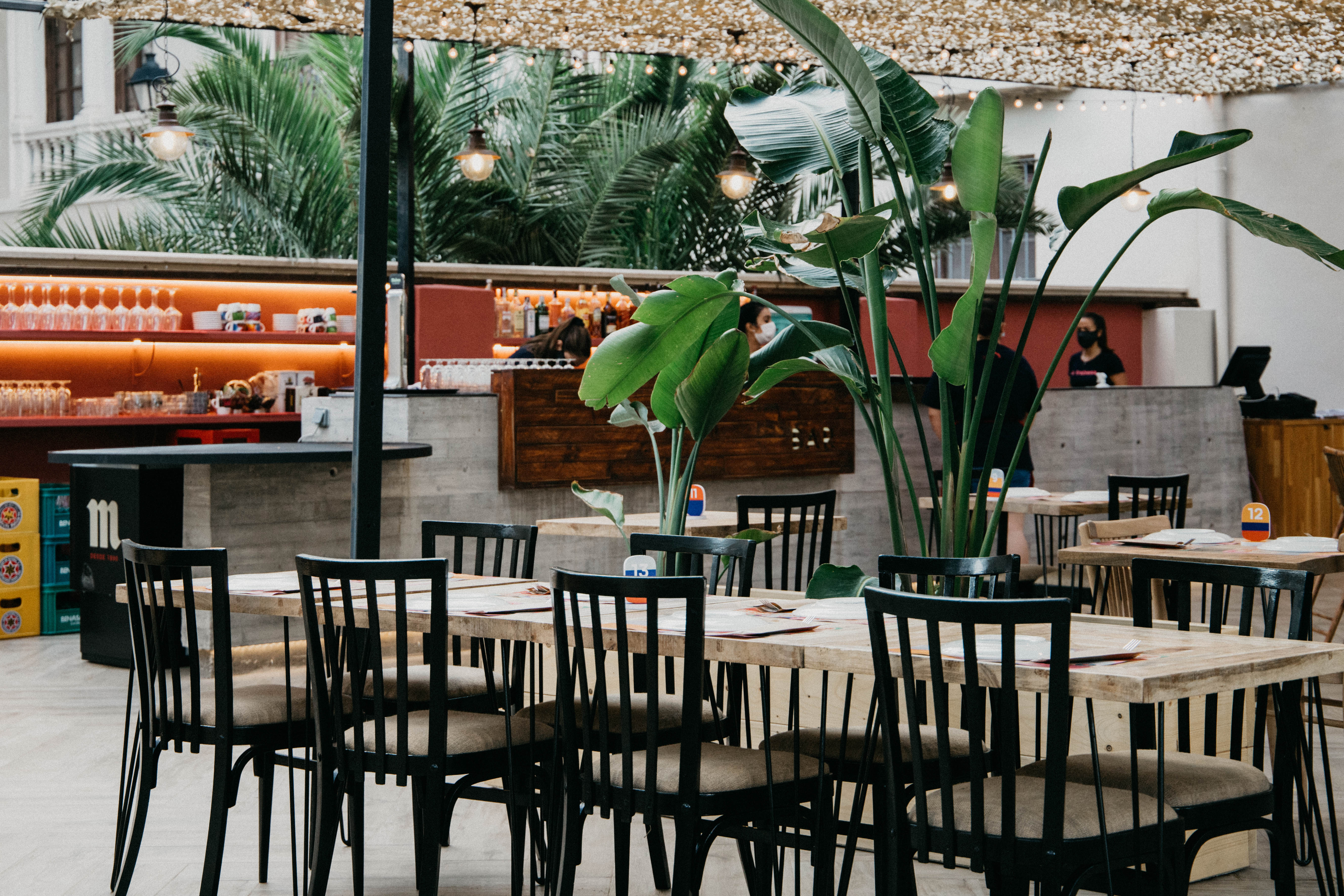 Interiorismo restaurante La Trabiesa