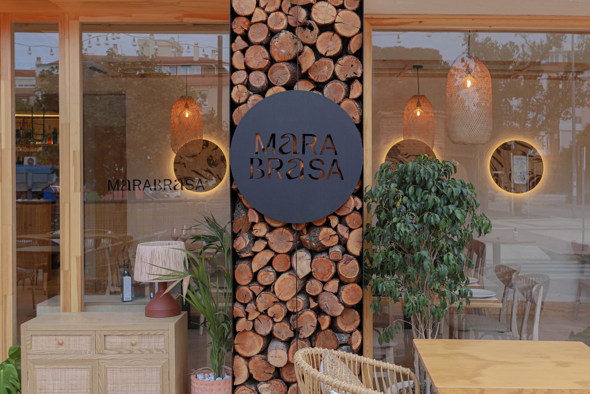 Diseño de interiores restaurante Marabrasa