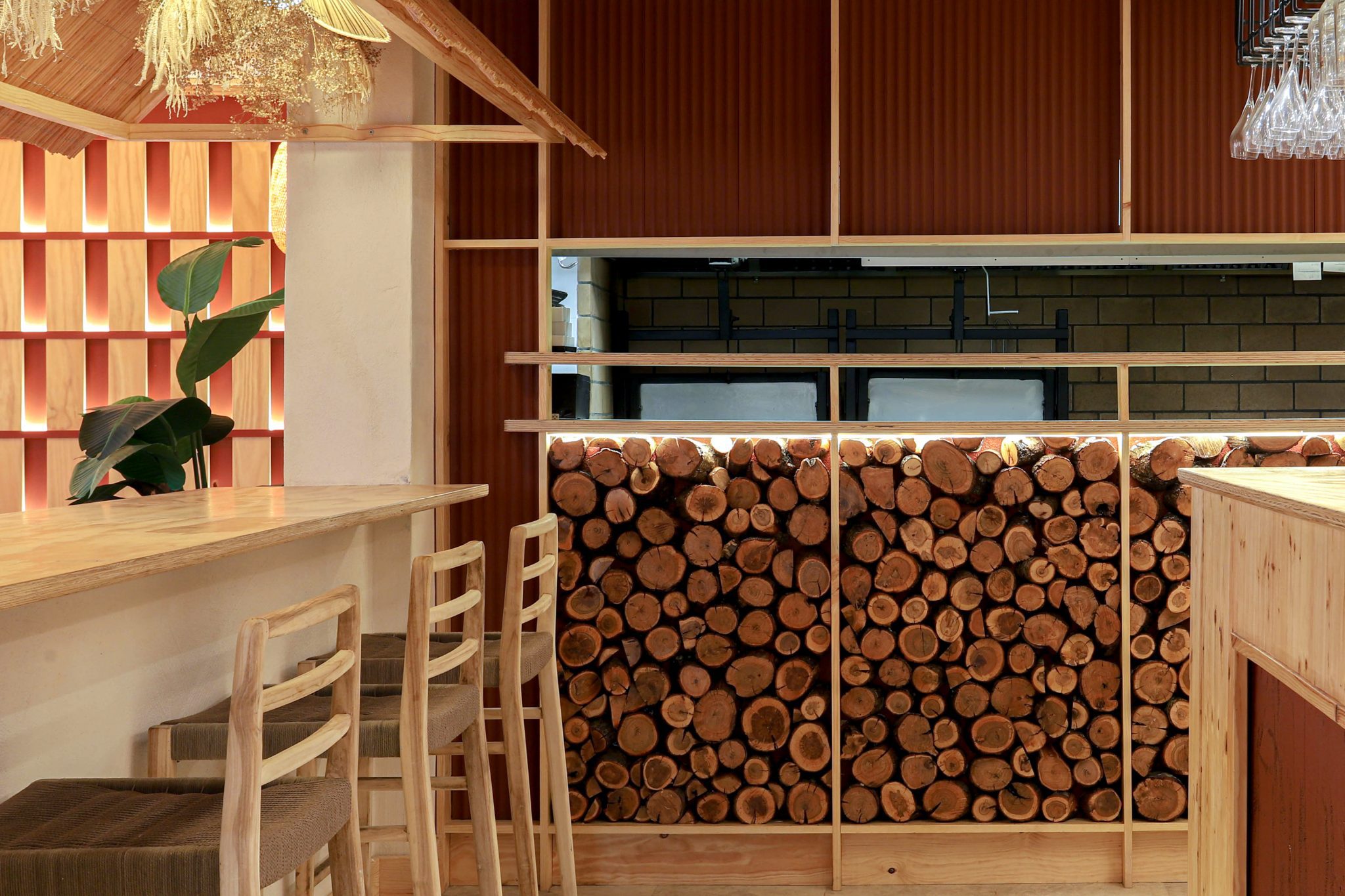 Interiorismo restaurante Marabrasa