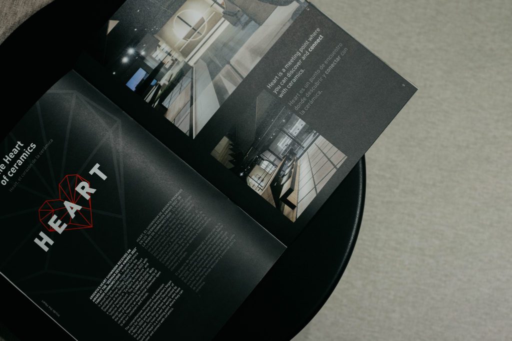 Identidad visual showroom Argenta