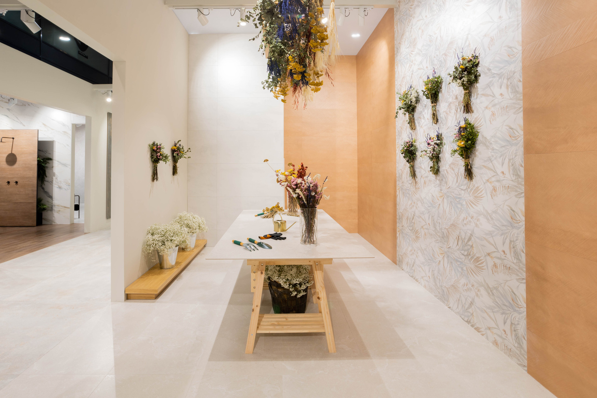 diseño de stand para cercamica cevisama