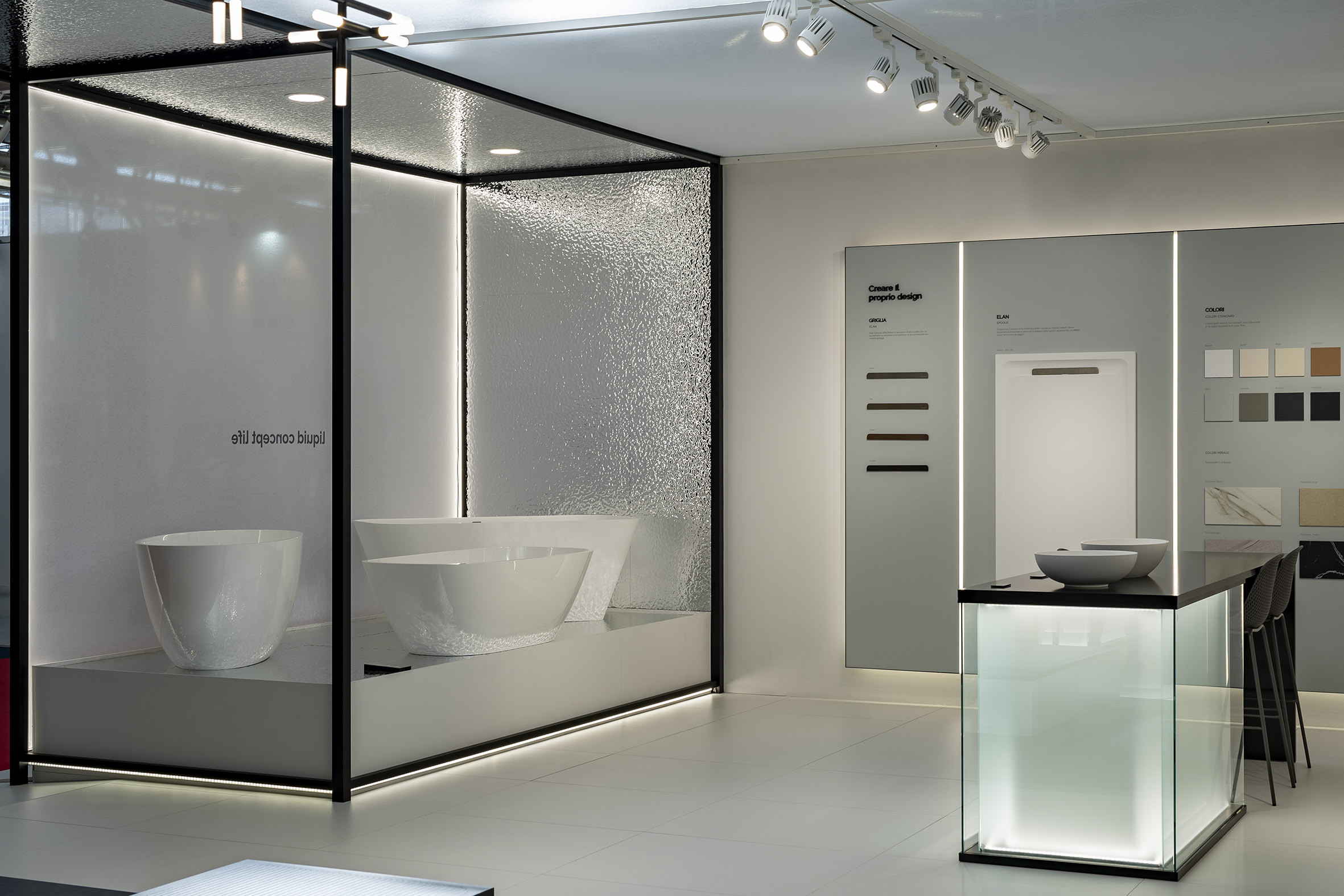 diseño stand cersaie