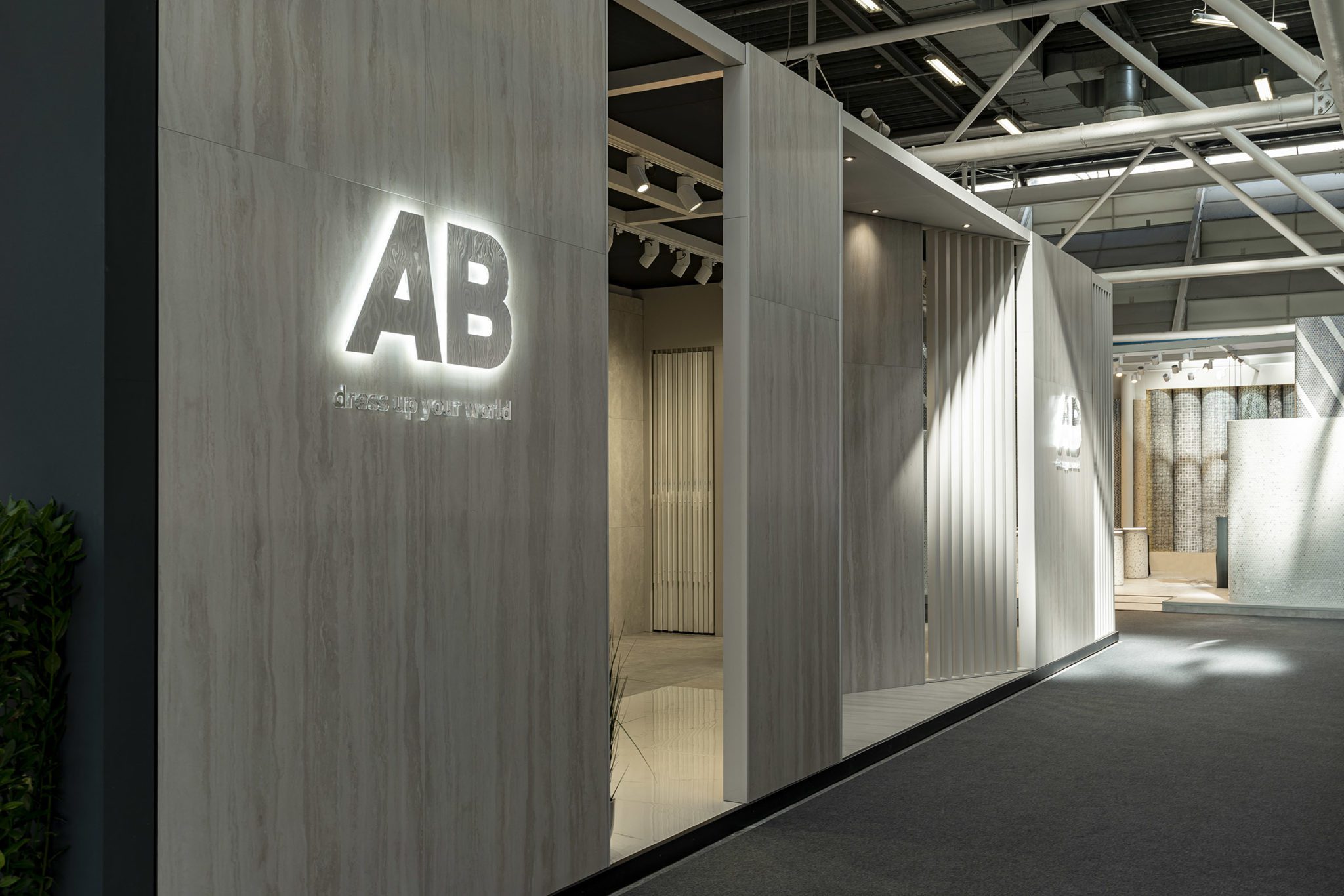 Diseño de stand ceramica cersaie