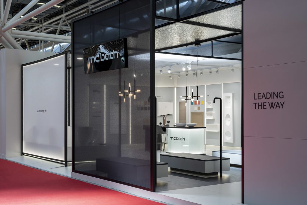 diseño stand cersaie