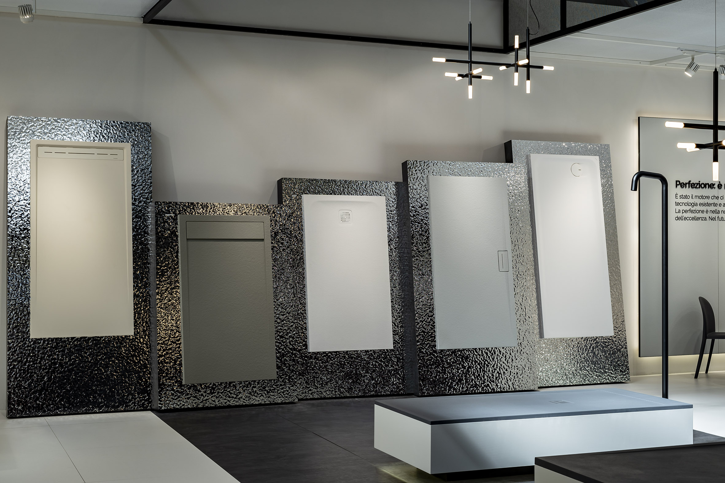 diseño stand cersaie