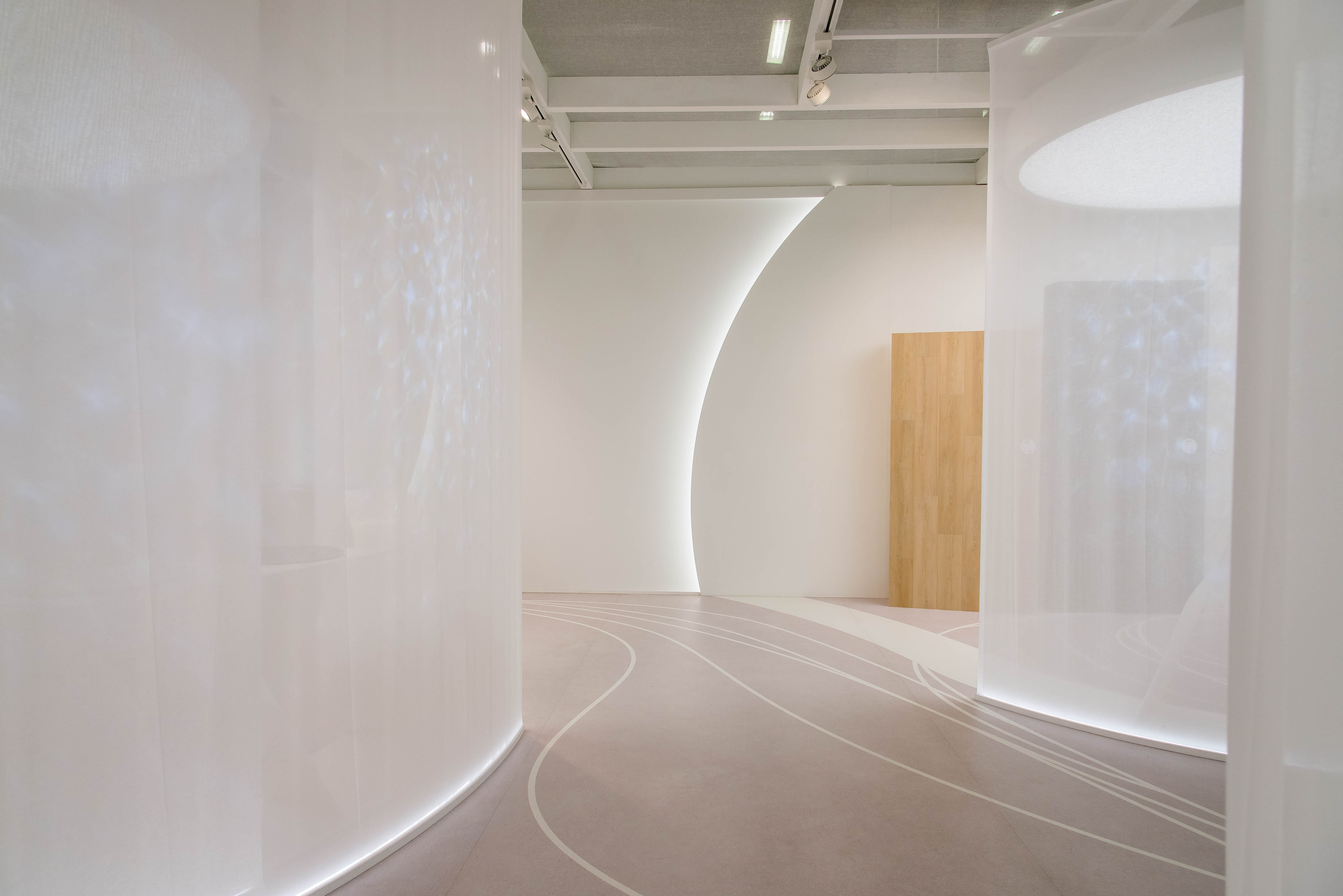 diseño stand cersaie