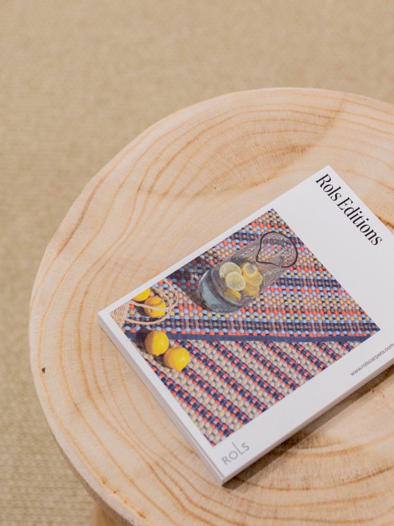 brouchure rols carpets