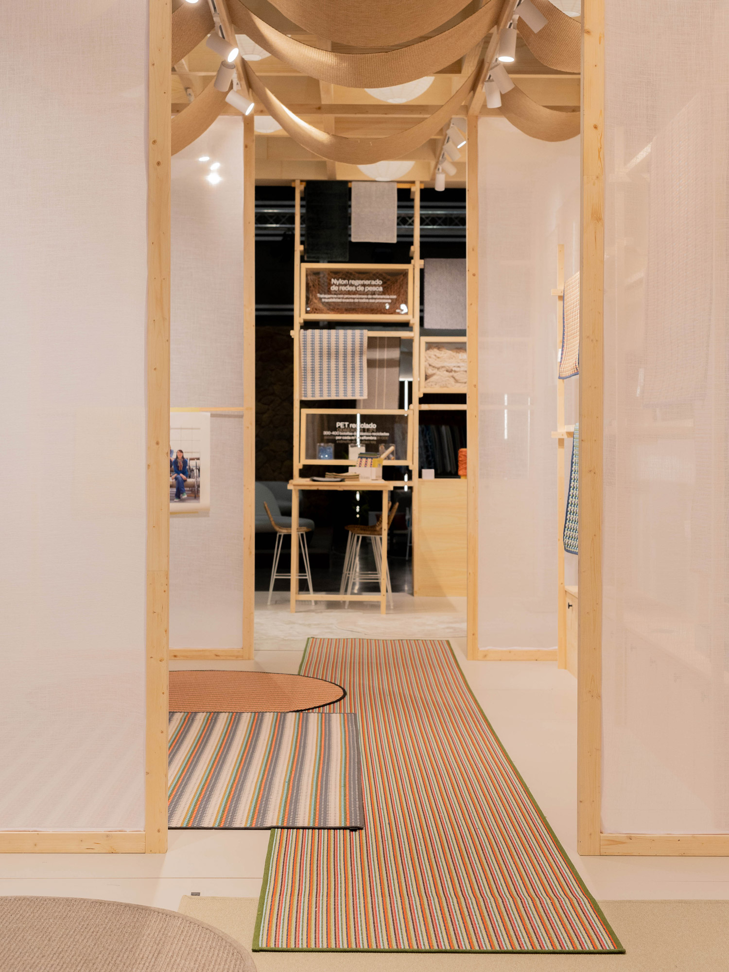 diseño de stand habitat Valencia rols