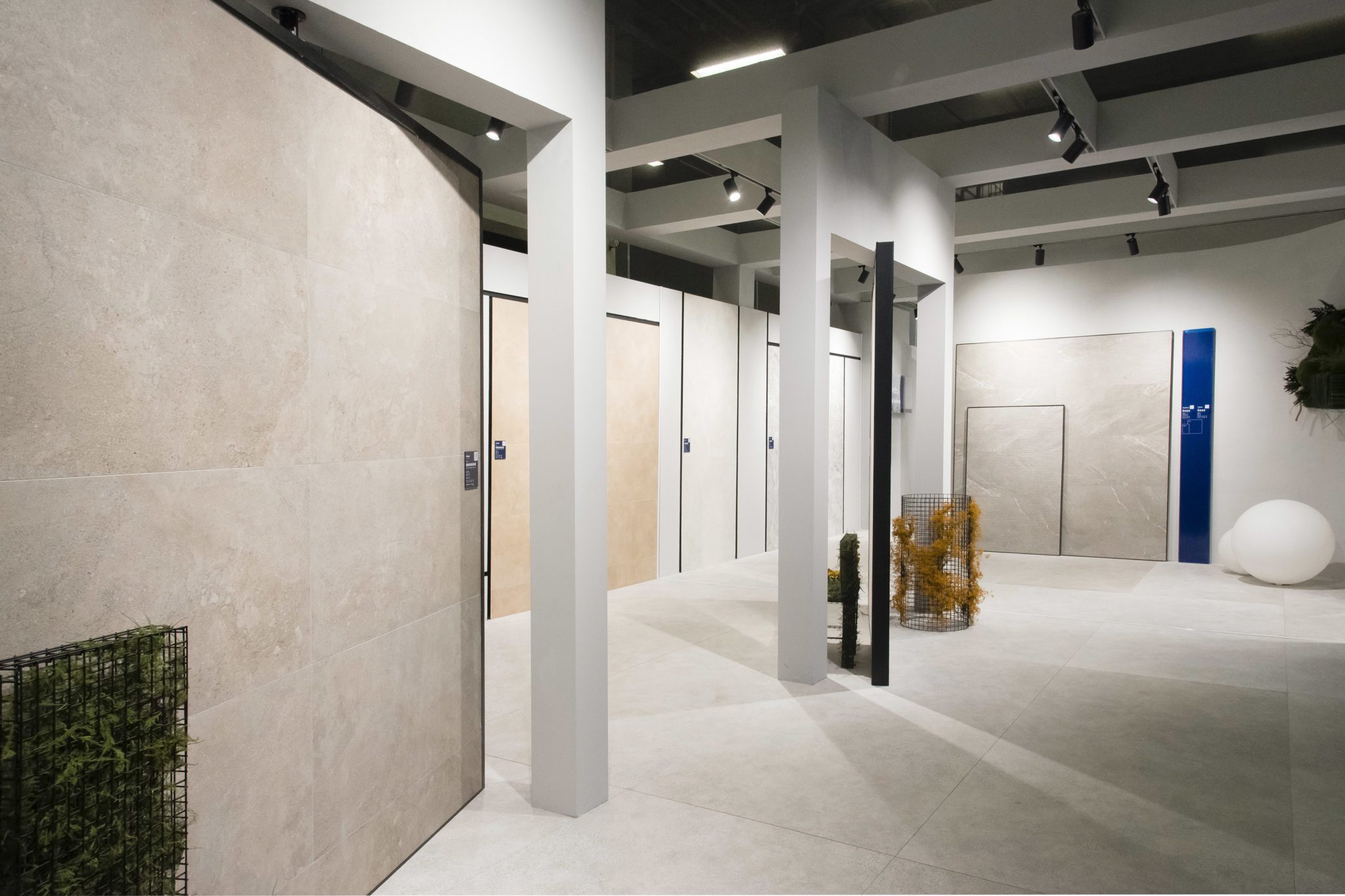 diseño stand cersaie